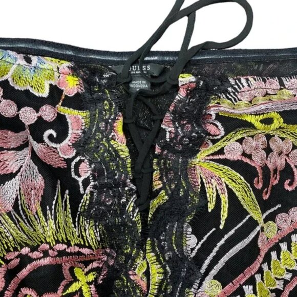 GUESS Off The Shoulder Lois Lace Up Top - Picture 4 of 10